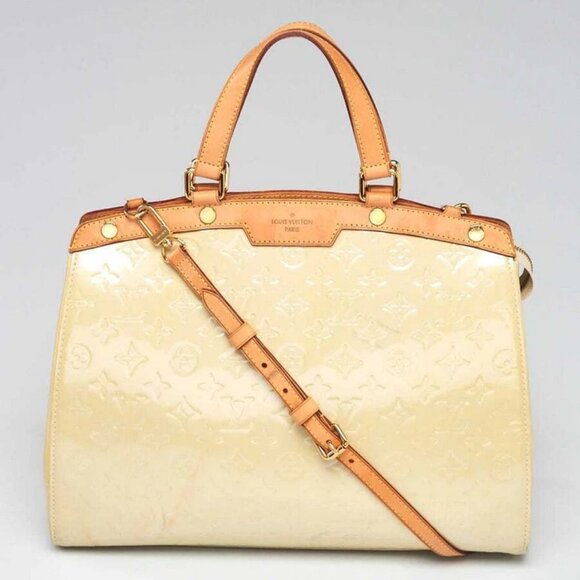 Louis Vuitton Blanc Corail Monogram Vernis Brea GM Bag - Picture 1 of 12